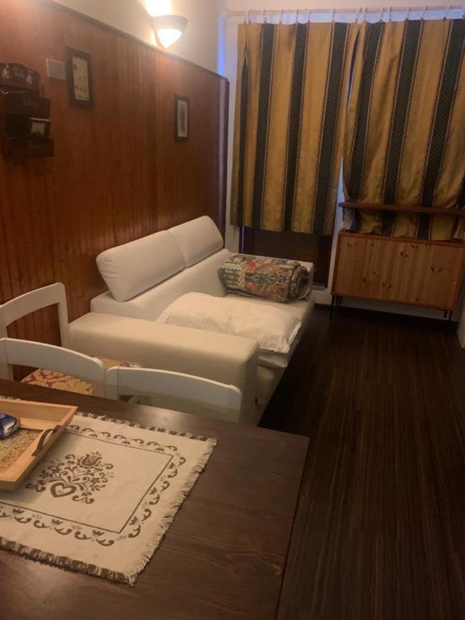 Casa Cervinia Apartment เบรยล์-แชร์วิเนีย ภายนอก รูปภาพ